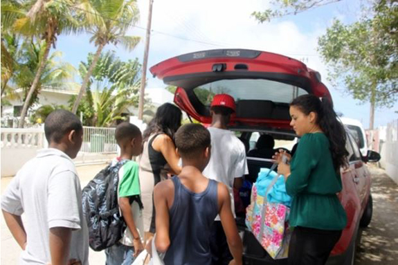 Curacao's Children Continue to Benefit from PfaP Travelers